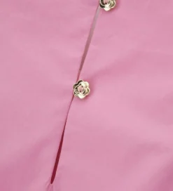 Blusa rosa con volant
