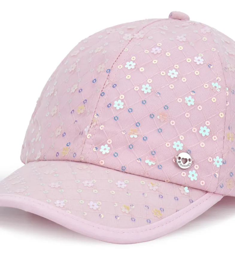 Cappello con paillettes