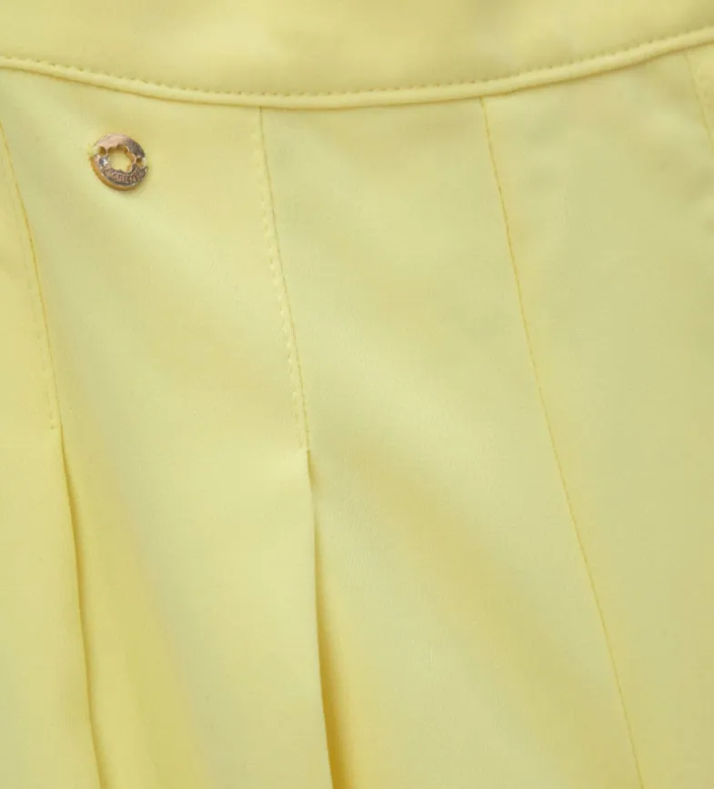 Pantaloni ampi