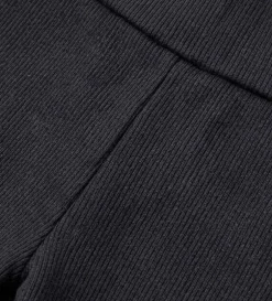 Pantaloni flare