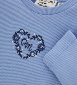 T-shirt con ricamo